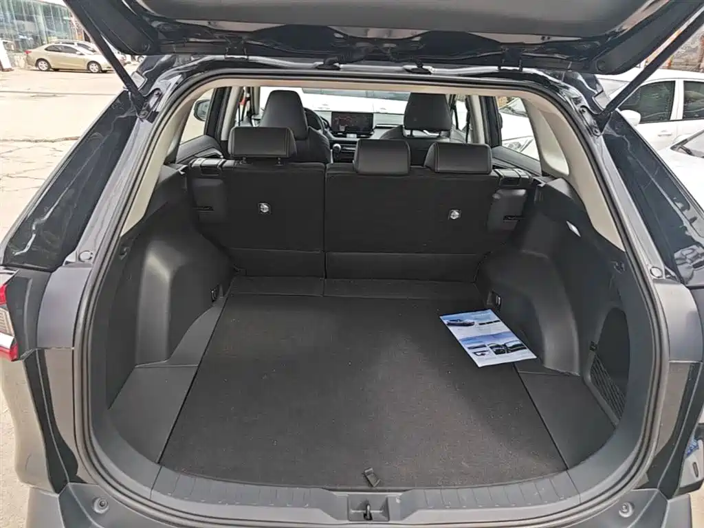 Toyota Wildlander 2023 — фото 19