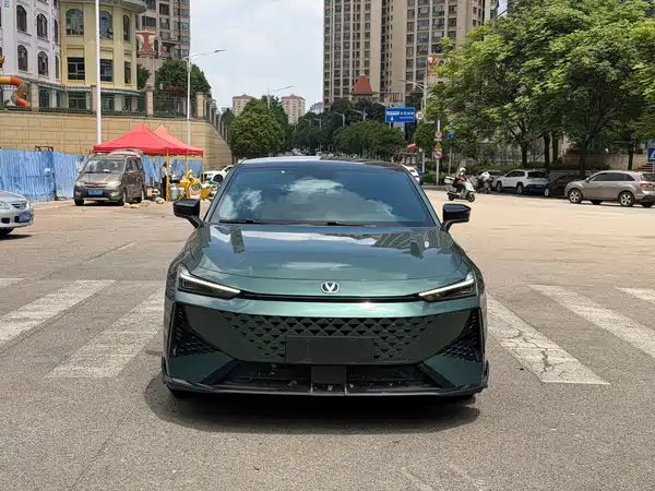 Changan UNI-V 2024