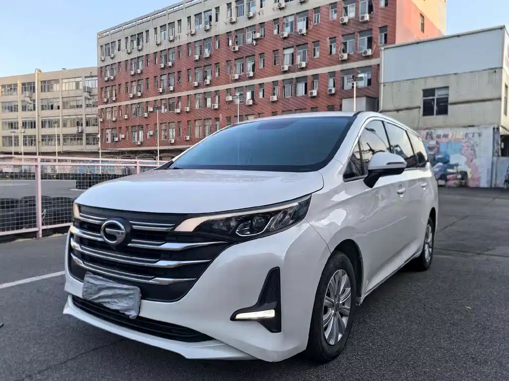 GAC Motor Trumpchi M6 2021 — фото 1
