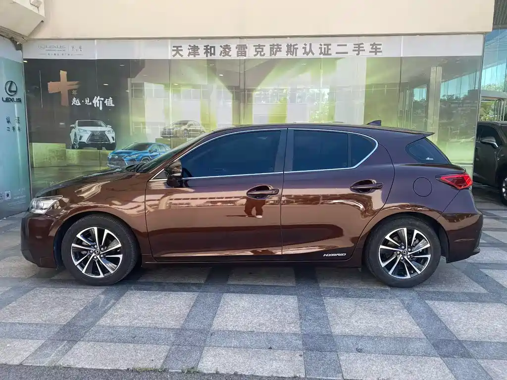 Lexus CT 2018