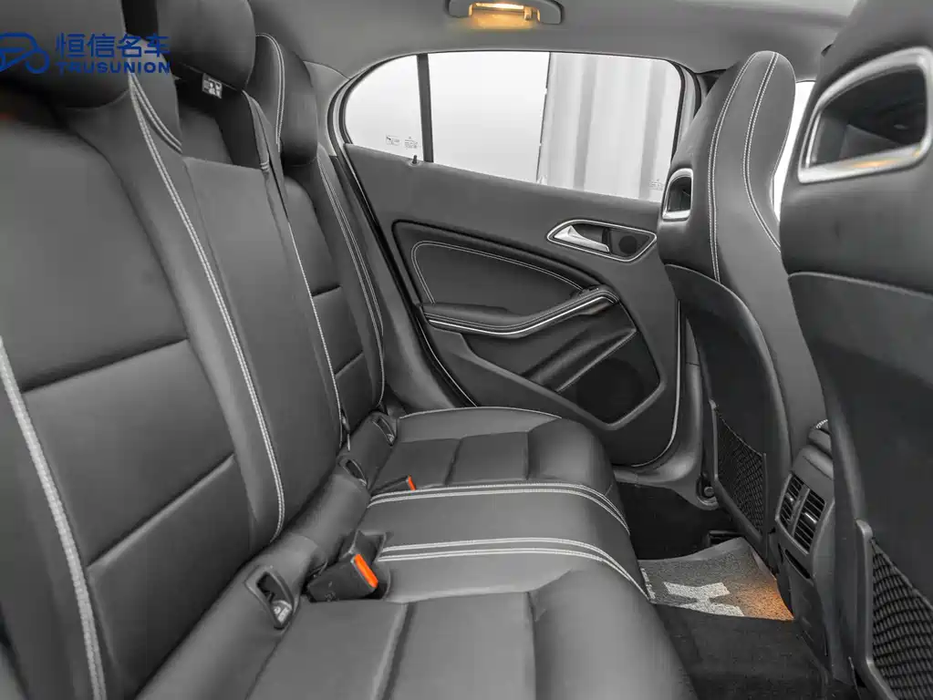 Mercedes-Benz GLA 2019 — фото 14