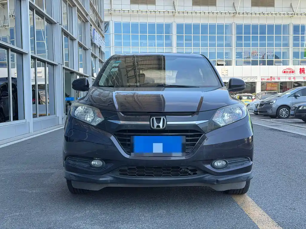Honda Vezel 2015