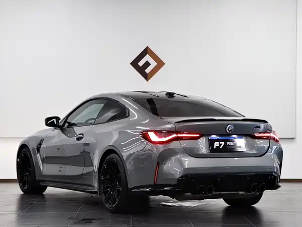 BMW M4 2024