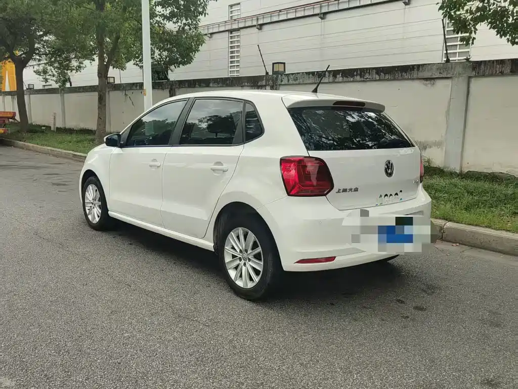 Volkswagen Polo 2015