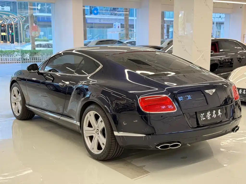 Bentley Continental 2013 — фото 11