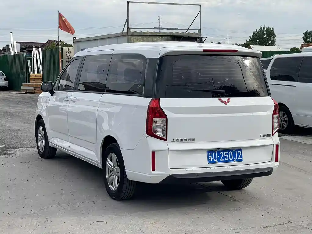 Wuling Journey 2022 — фото 11
