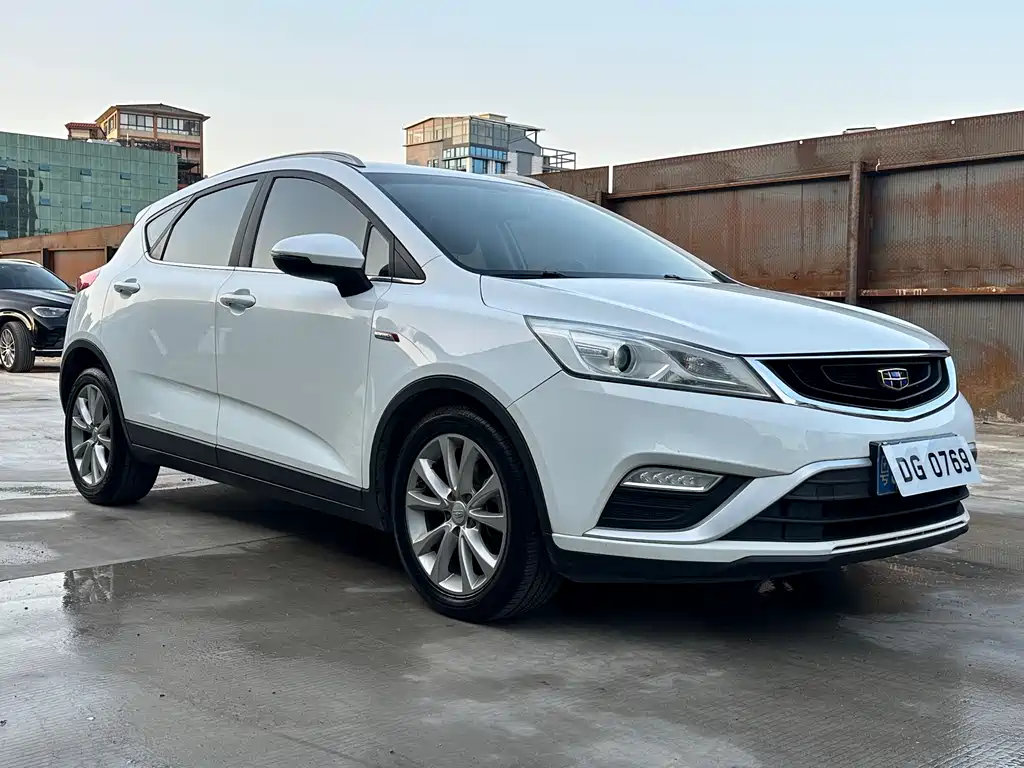 Geely Emgrand GS 2017 — фото 3