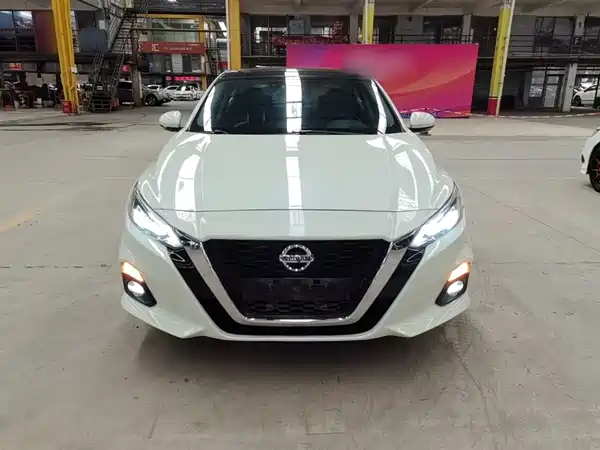 Nissan Teana 2020