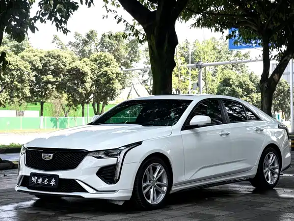 Cadillac CT4 2020