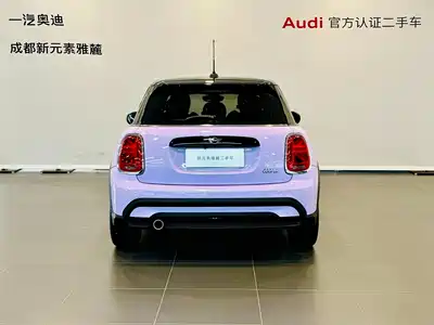MINI MINI 2024