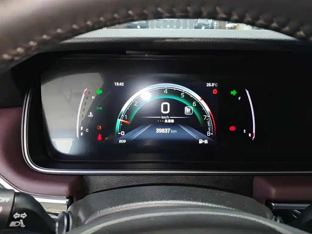 GAC Motor Trumpchi M6 2023 — фото 12