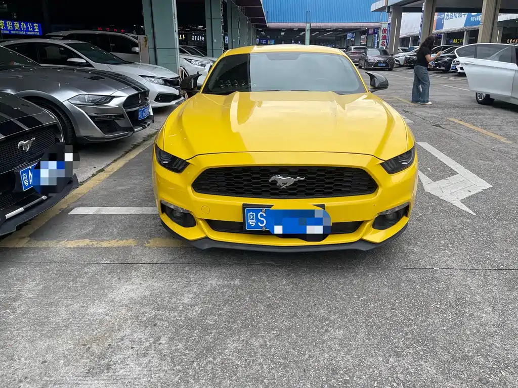 Ford Mustang 2018 — фото 2