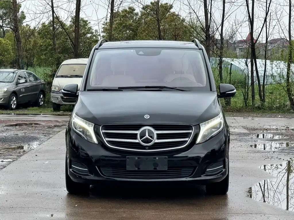 Mercedes-Benz V-Class 2019