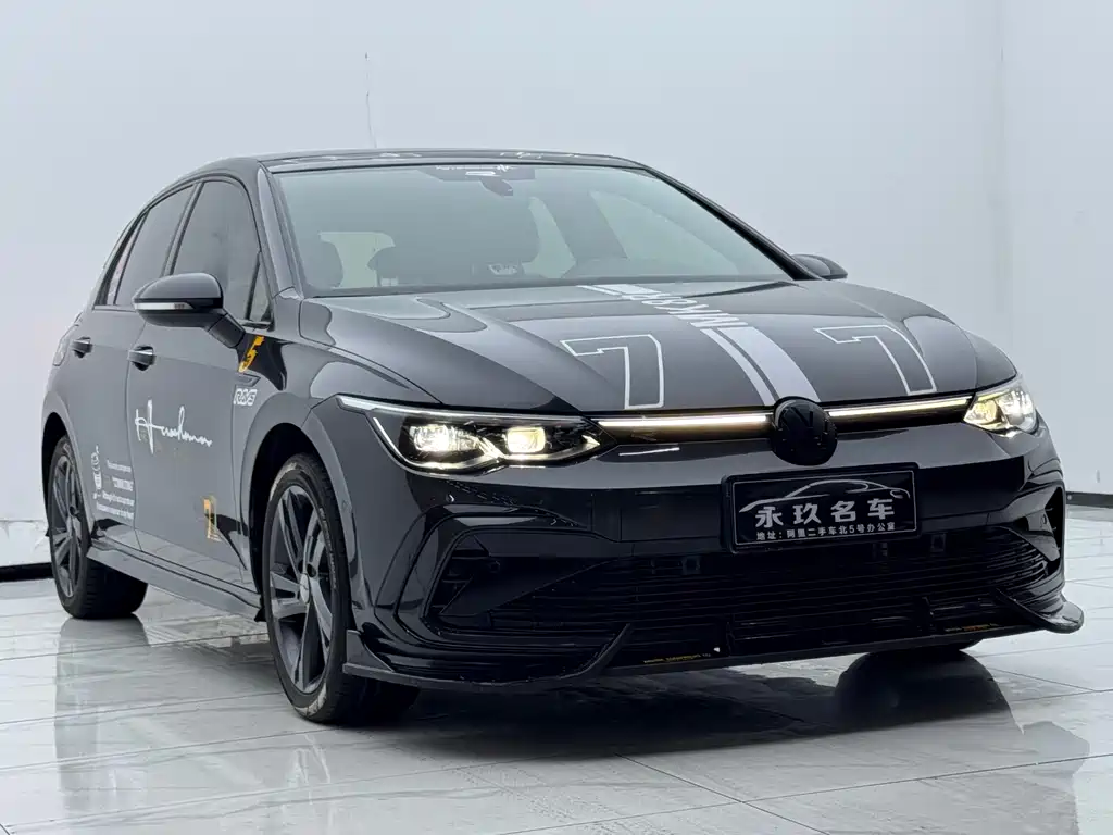 Volkswagen Golf 2024