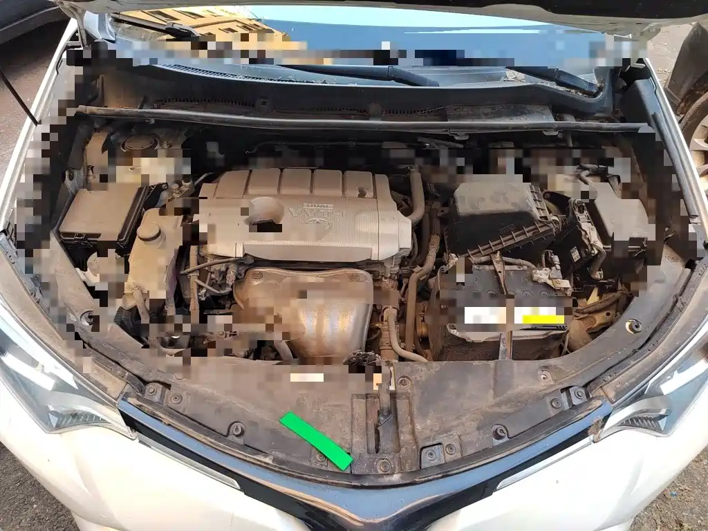 Toyota RAV4 2016 — фото 11