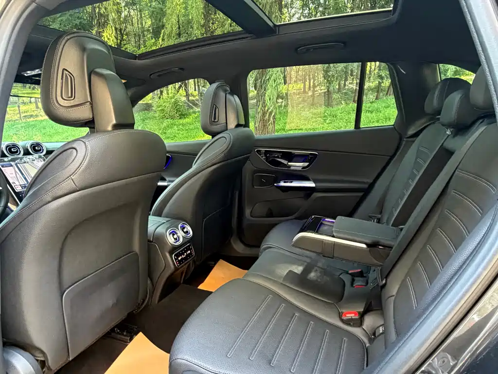 Mercedes-Benz GLC 2024