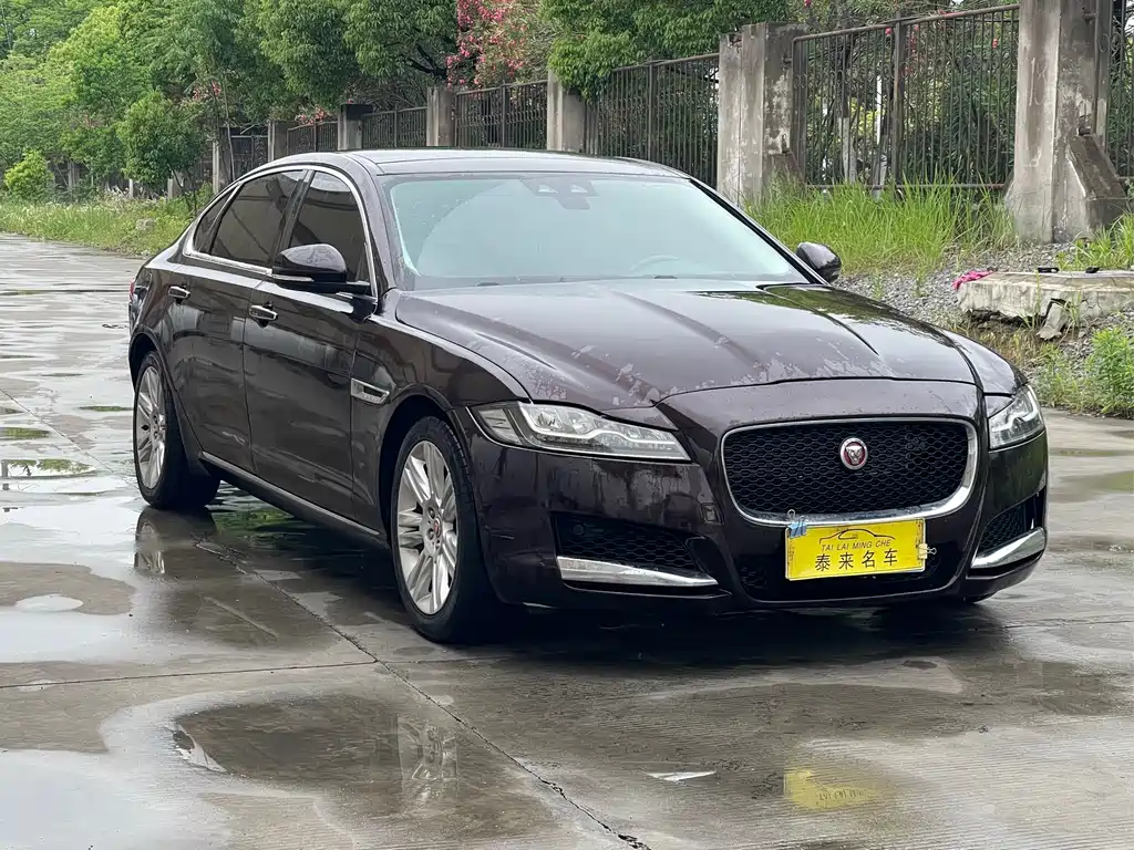 Jaguar XFL 2018 — фото 3