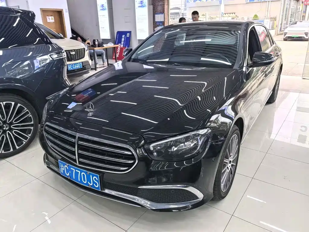 Mercedes-Benz E-Class 2021