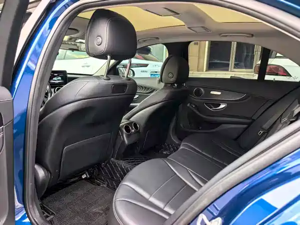 Mercedes-Benz C-Class 2018
