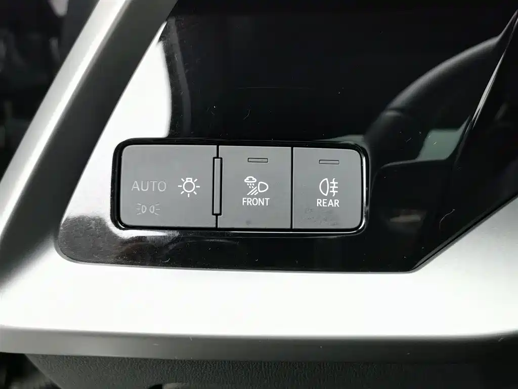 Audi A3 2021 — фото 21