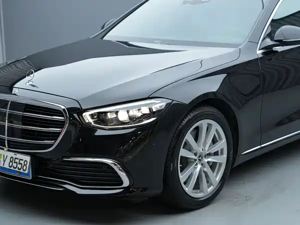 Mercedes-Benz S-Class 2022