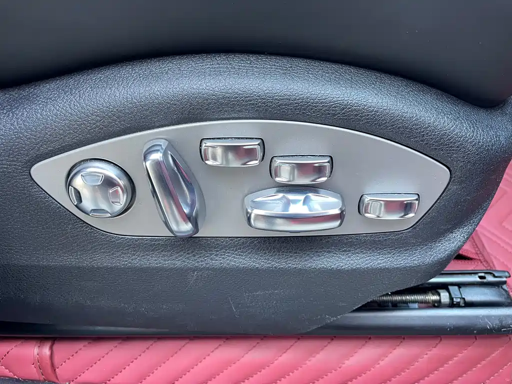 Porsche Macan 2023 — фото 16