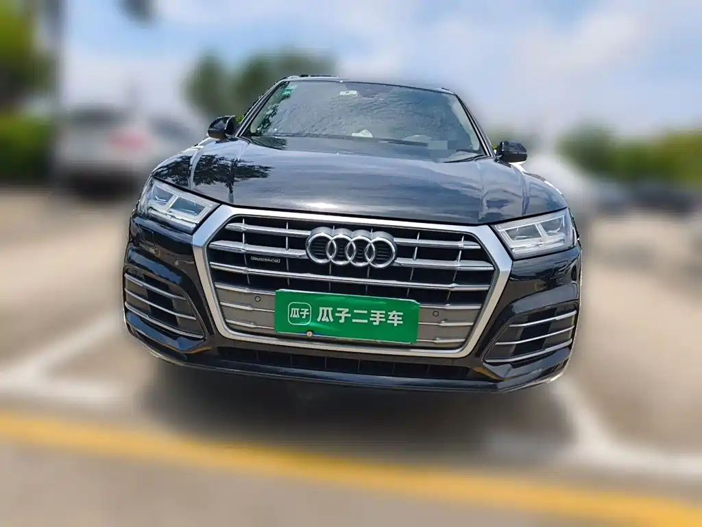 Audi Q5L 2019 — фото 24