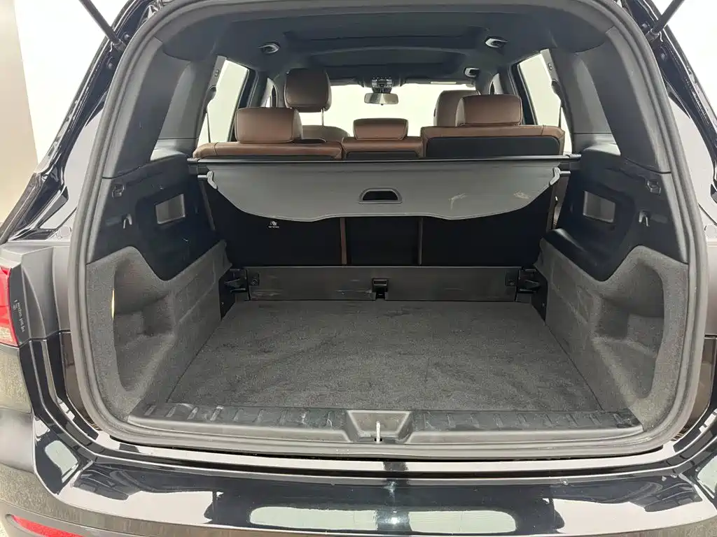 Mercedes-Benz GLB 2023 — фото 12