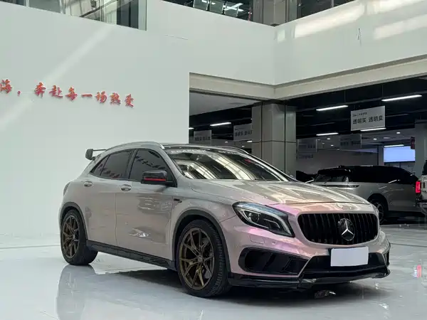 Mercedes-Benz GLA AMG 2016