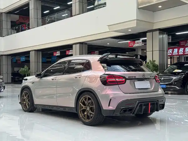 Mercedes-Benz GLA AMG 2016