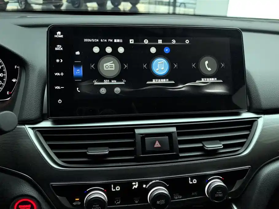 Honda Accord 2022 — фото 13