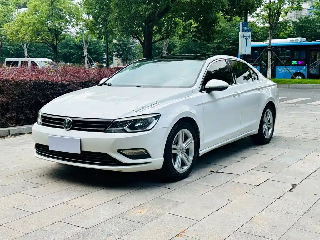 Volkswagen Lamando 2016