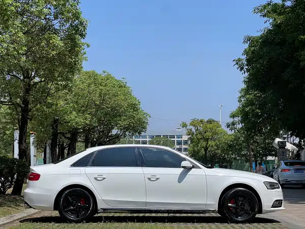 Audi A4L 2013