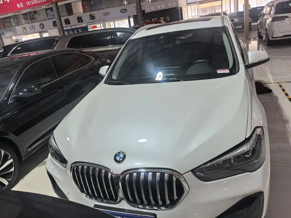 BMW X1 2022 — фото 2