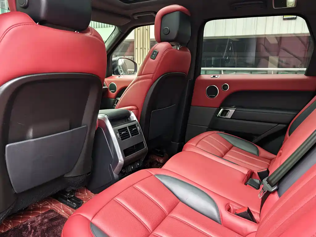 Land Rover Sport 2019 — фото 15