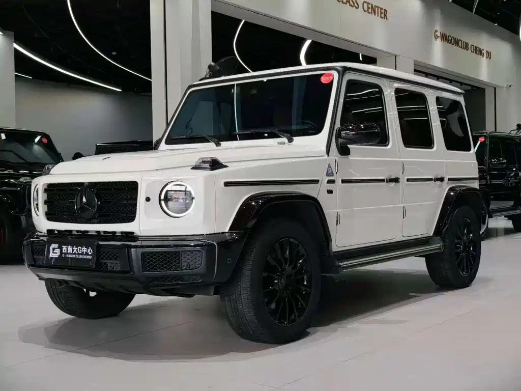 Mercedes-Benz G-Class 2023 — фото 2