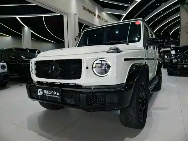 Mercedes-Benz G-Class 2023