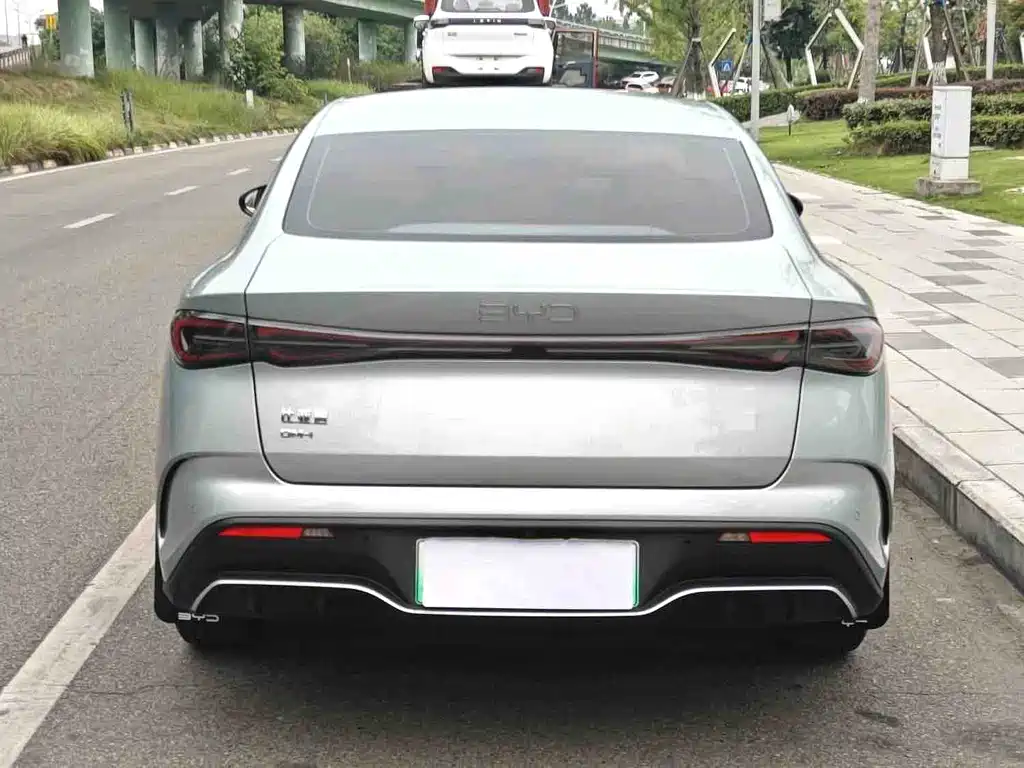 BYD Seal 06 2025