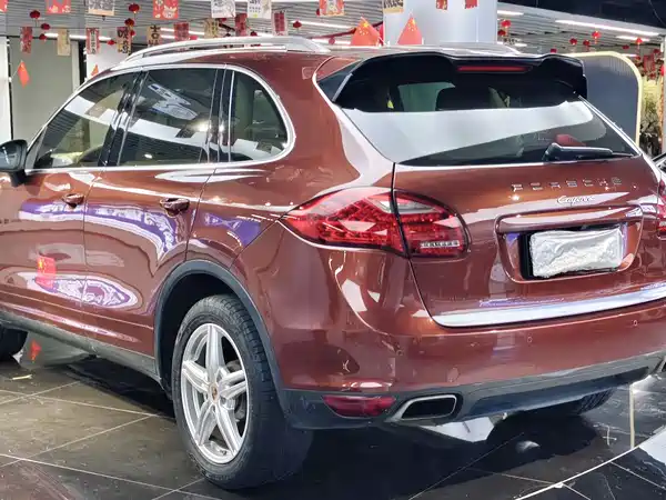 Porsche Cayenne 2014
