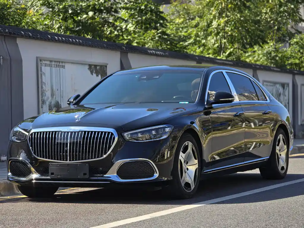 Mercedes-Benz S-Class 2025 — фото 1