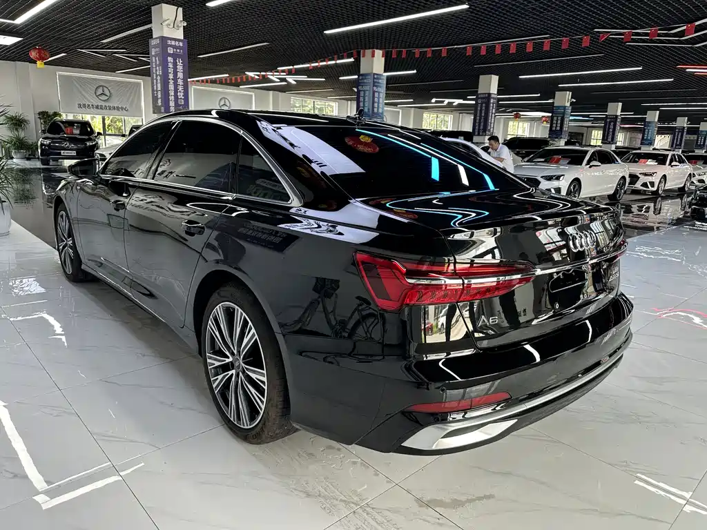 Audi A6L 2025