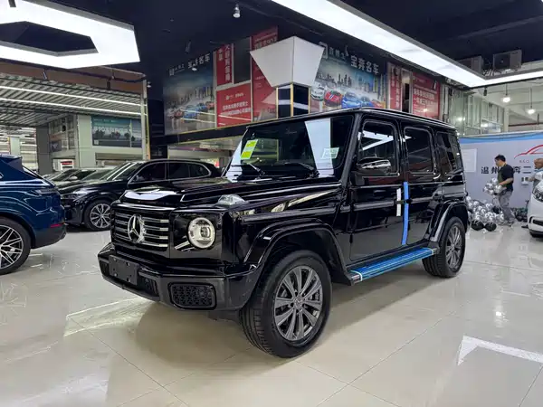 Mercedes-Benz G-Class 2025