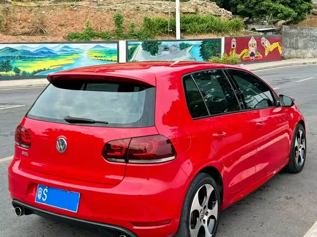 Volkswagen Golf GTI 2014 — фото 4