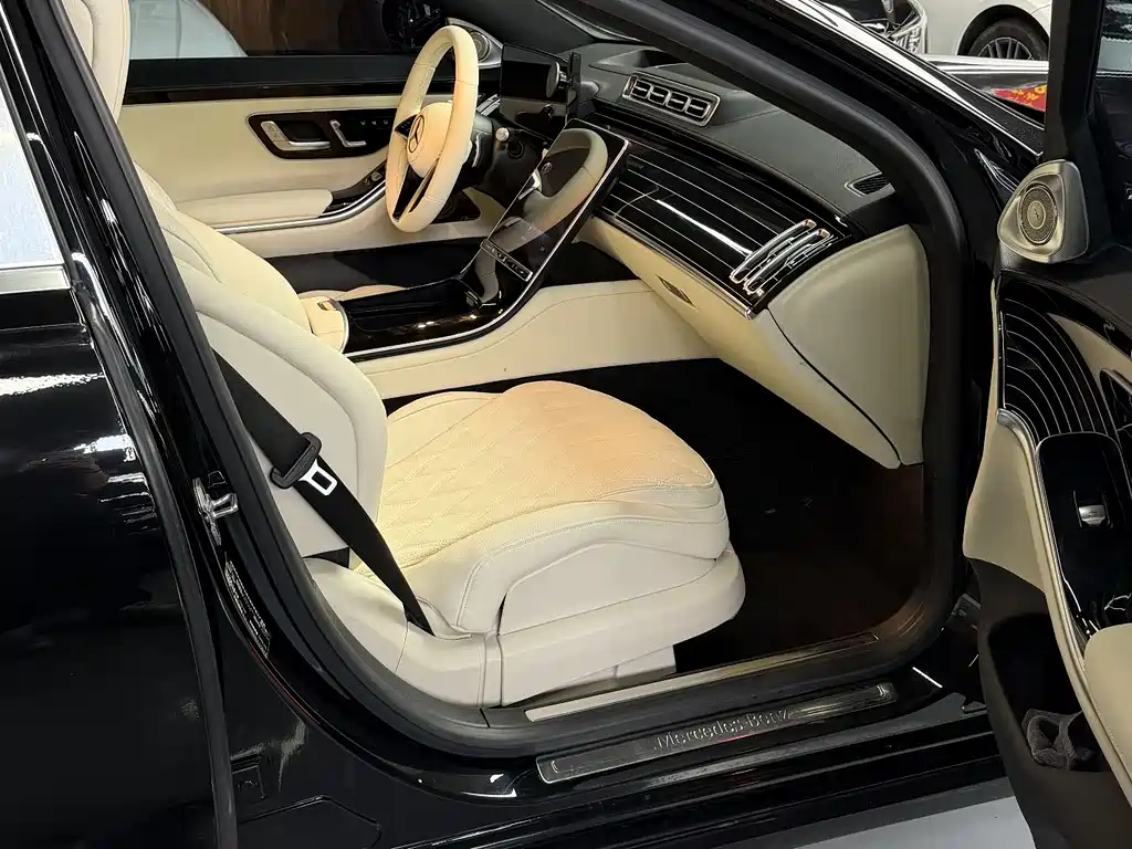 Mercedes-Benz S-Class 2022