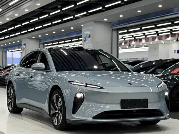 NIO ET5 2023