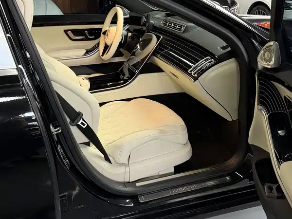 Mercedes-Benz S-Class 2022