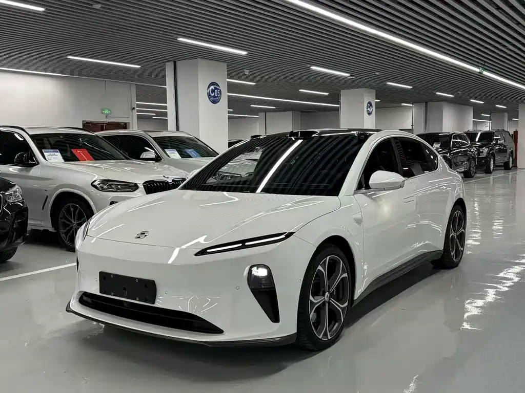NIO ET5 2023