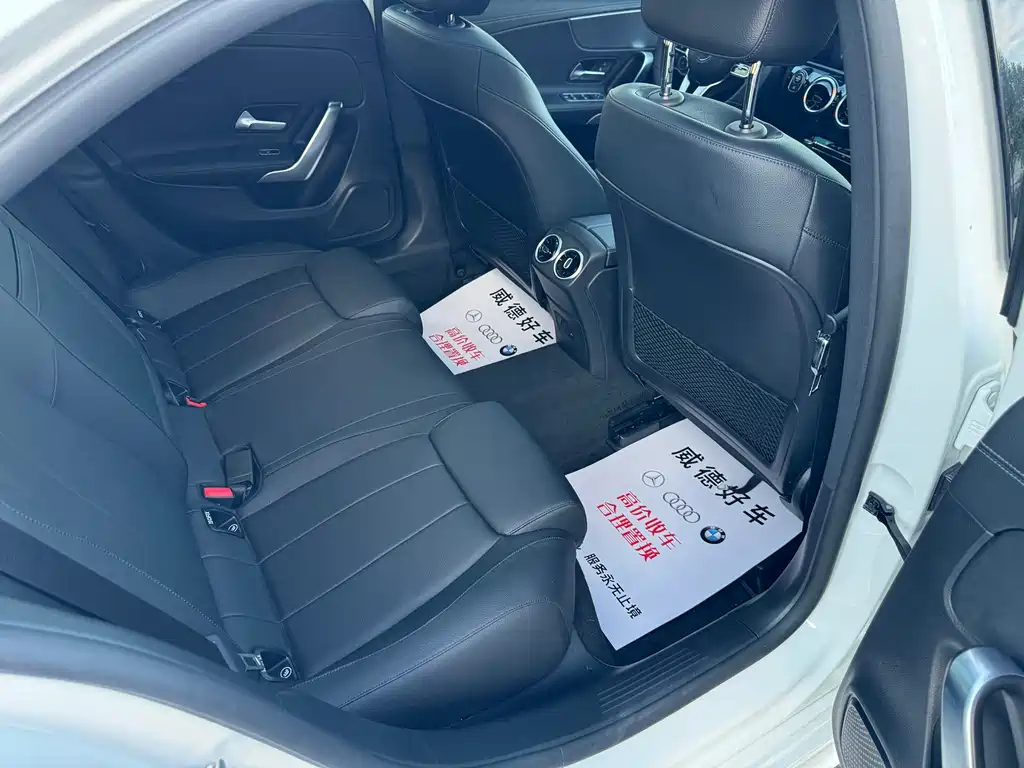 Mercedes-Benz A-Class 2022 — фото 12