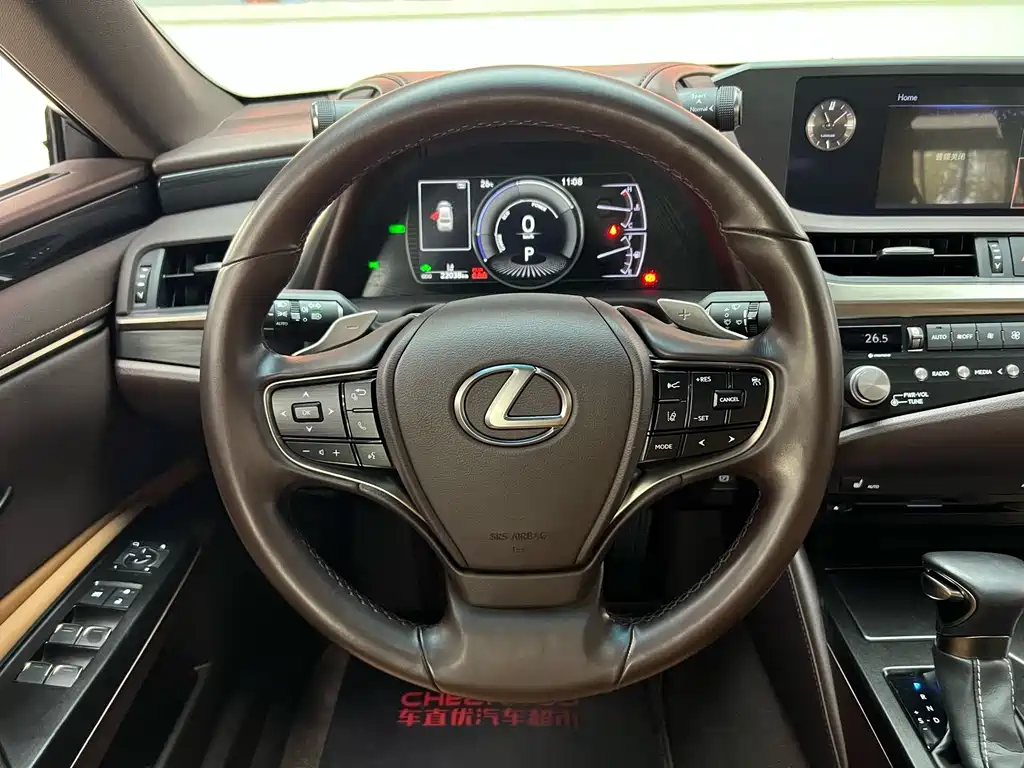 Lexus ES 2021 — фото 14