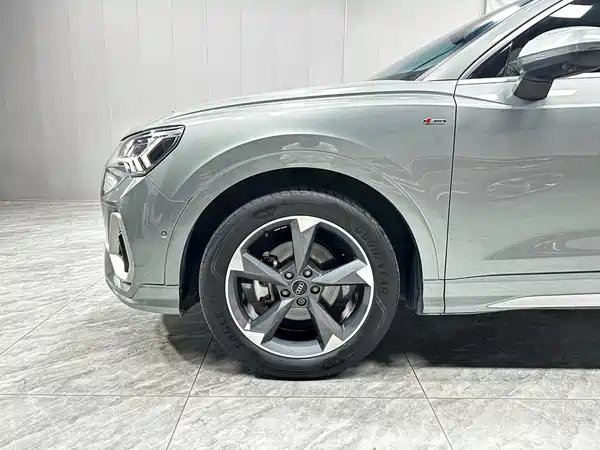 Audi Q3 2023